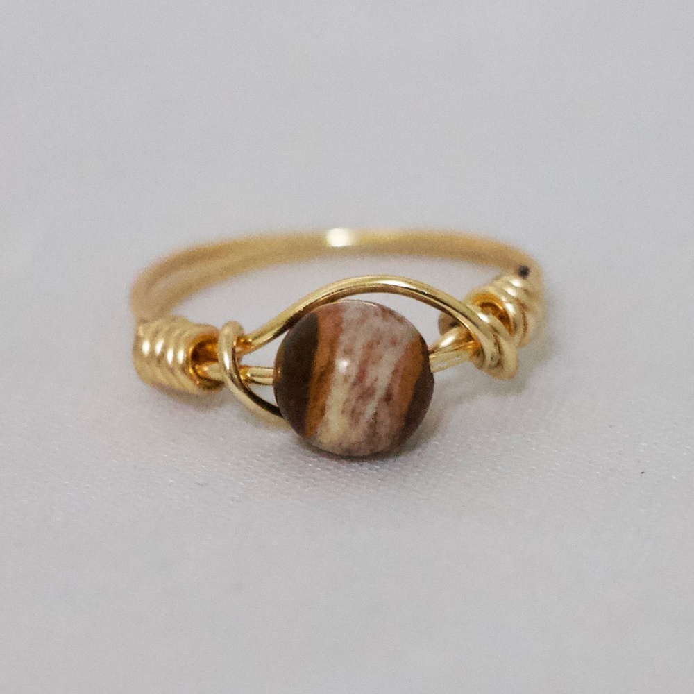 Crazy Lace Agate Wire Gold Ring
